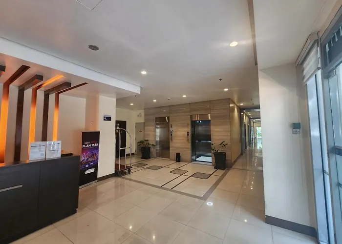 One Palm Tree - Newport Pasay 公寓式飯店