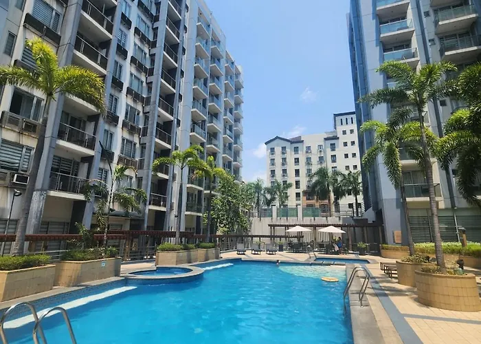 One Palm Tree - Newport Pasay 公寓式飯店 *